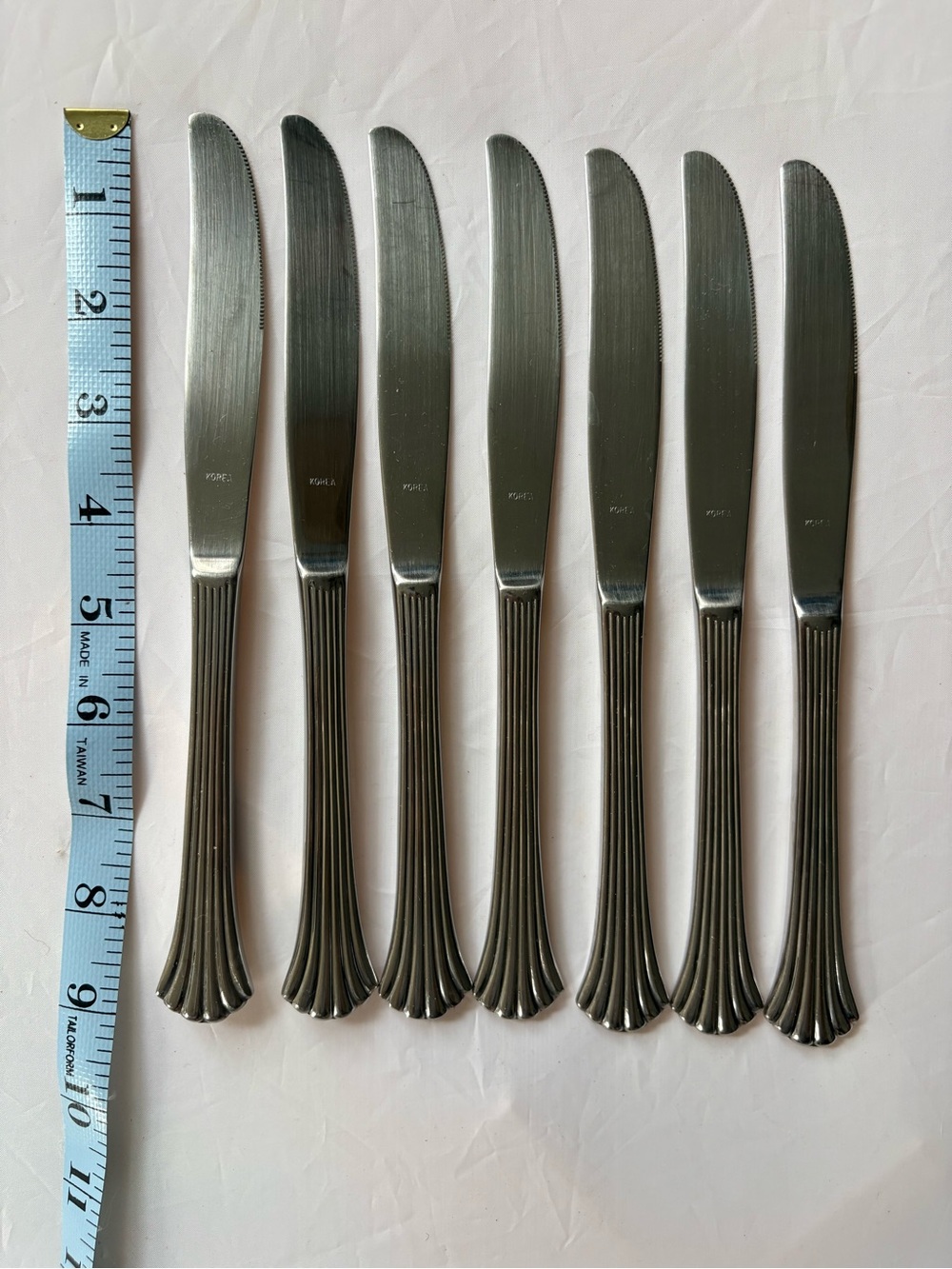 7 Vintage Wallace Butter Knives In Discontinued Tiara Pattern